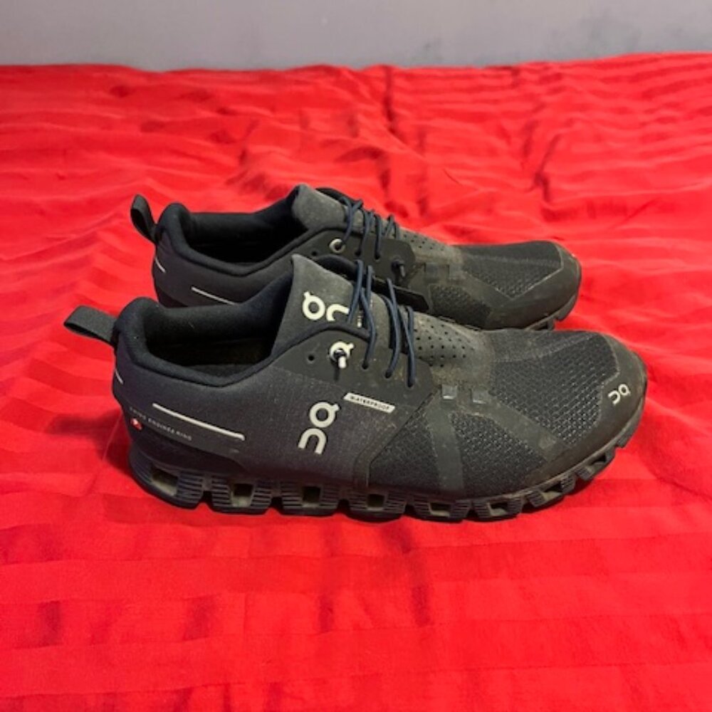 On Cloud Women's Waterproof Shoes